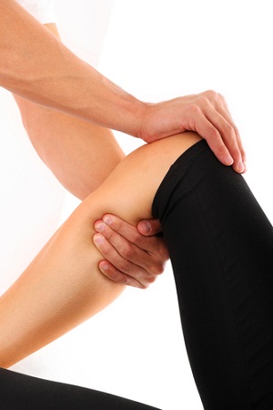 Seek advice from trainers to prevent a torn ACL injury