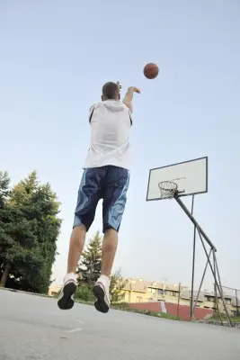 Featured image: 12 Tips for Basketball Training To Improve Your Athlete’s Game