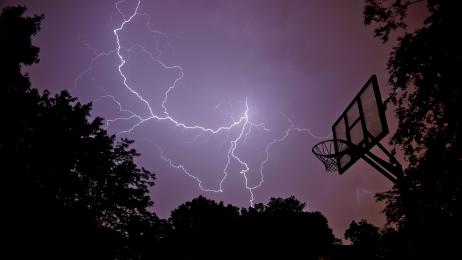 Featured image: Lightning Safety: Four things parents, children, athletes and coaches need to know
