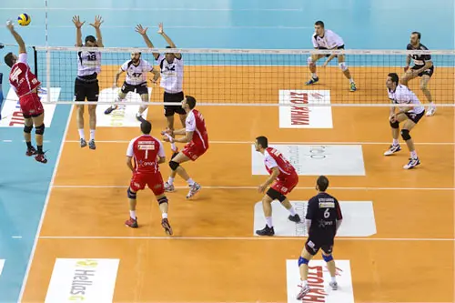 Featured image: From Handball To Hockey: The Best Indoor Team Sports