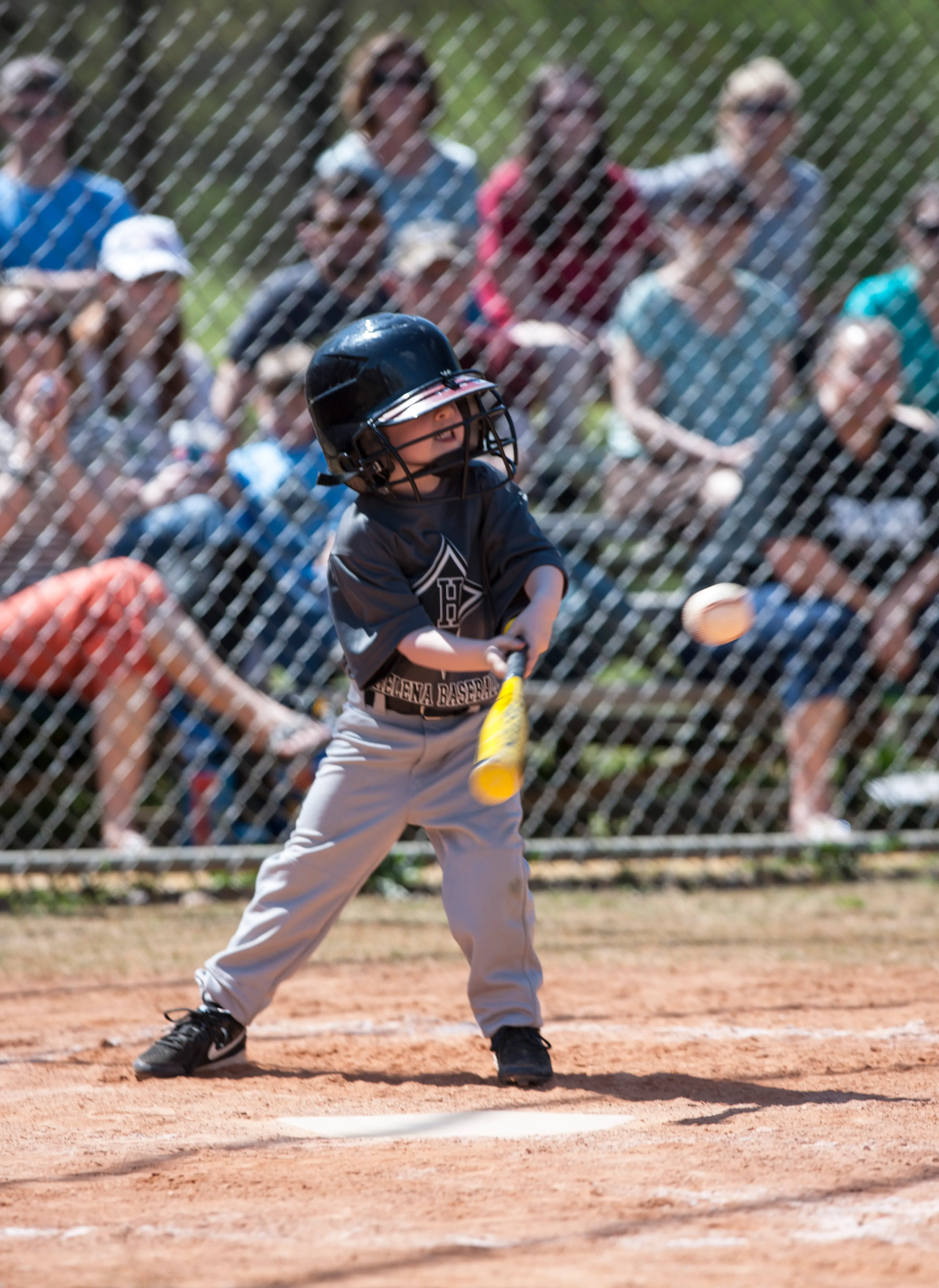 Featured image: Building Confidence in Young Athletes