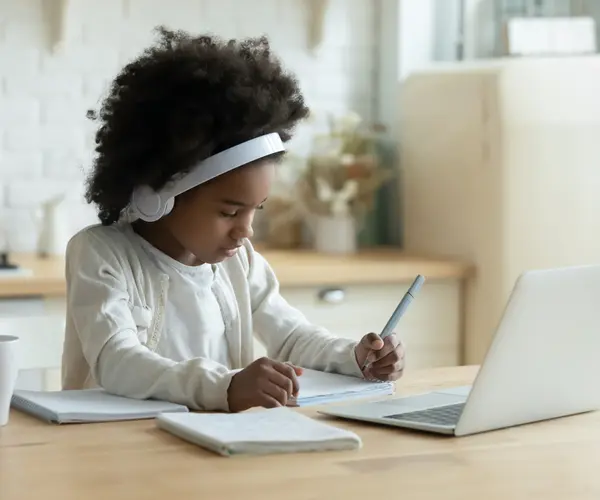 Featured image: 7 Ways to Make the Most of Virtual Learning