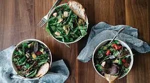 Featured image: Three Ways that Chain Restaurants Can Connect With Local Markets