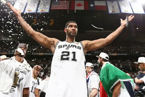 Featured image: Tim Duncan & The Importance of Servant Leadership
