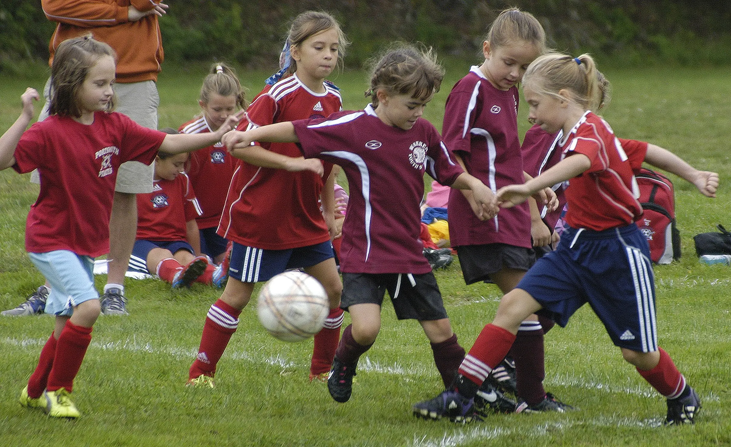 Featured image: Keep Girls in Youth Sports with These 5 Simple Tips