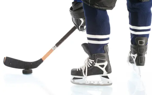 Featured image: On Hockey Skates: Why Don’t Young Hockey Players Listen to Their Feet?