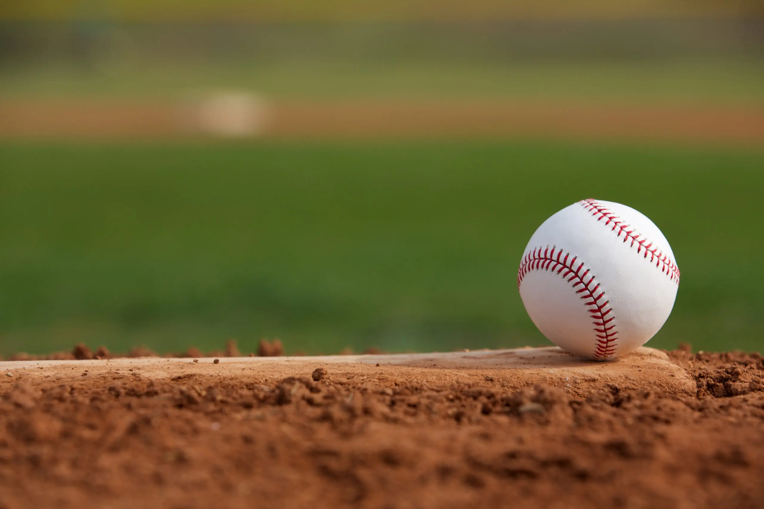 Featured image: How To Prepare for Baseball Tryouts: Advice From A Pro