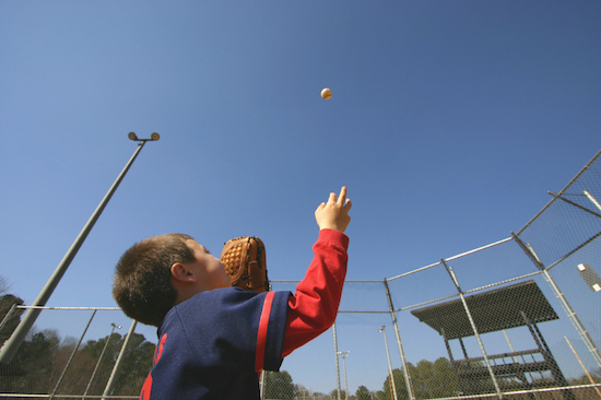 A preview image for the article: The Science of Catching Fly Balls